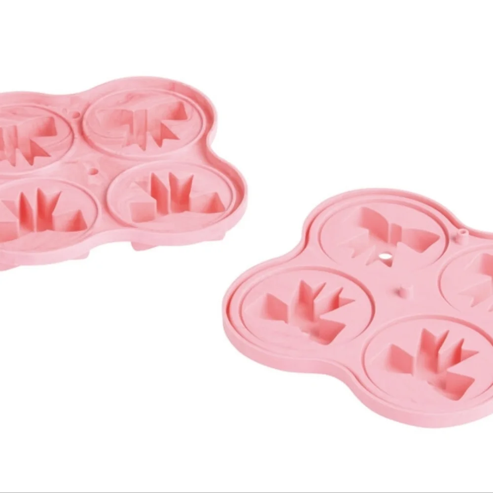 Bows & Bubbles Silicone Ice Mold Large Pink Bow Design Makes 4 Ice Cubes NWT